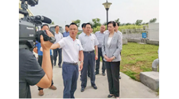 湖北省委常委、宣傳部長(zhǎng)王艷玲率隊(duì)到博世科承建的沙洋縣毛李鎮(zhèn)污水處理廠考察調(diào)研