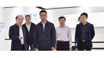 自治區(qū)政協(xié)副主席、廣西大學黨委書記王乃學蒞臨博世科調研